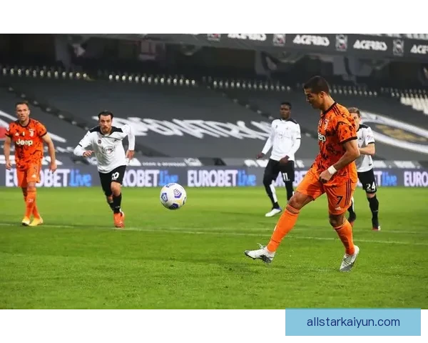 奥德加德中场效率提升，近期表现备受关注，助力球队争取更佳成绩。