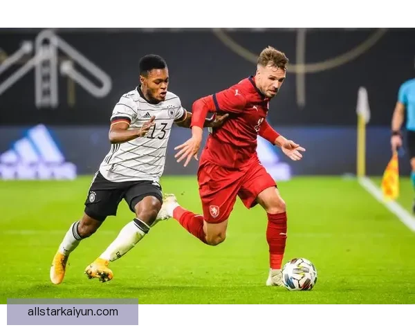 足球牛皮筋在比赛中的进球表现逐渐受到关注